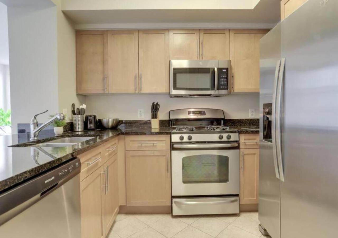Splendid 2 Bedroom Condo At Pentagon City Арлінгтон Екстер'єр фото